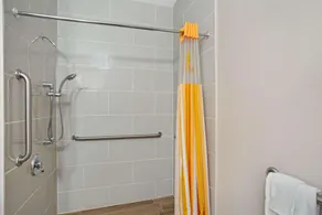 La Quinta by Wyndham Norwich-Plainfield-Casino - Salle de bain