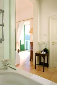 Palazzo Belmonte - Room