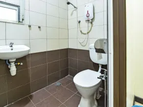 Hotel O Wisma Asri Putra Syariah - Badezimmer