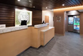 Fairfield Inn & Suites by Marriott Charlotte University Research Park - Resepsjon