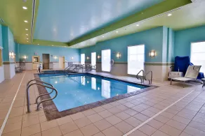 Holiday Inn Bismarck by IHG - Basseng