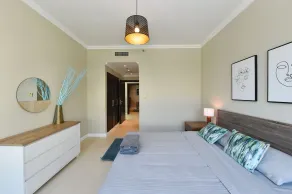 2-BR Marina View Retreat at Marina Quays - DSY - Chambre