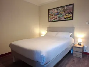 Logis Hôtel Les 200 Bornes - Room