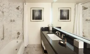 Melrose Georgetown Hotel - Baño