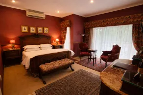 Whistletree Luxury Manor - Zimmer