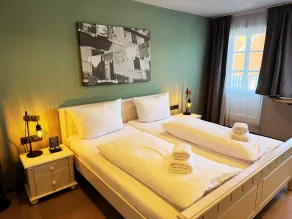 Stilvolle Apartments & Trattoria "Casa da Enzo" - Zentrum Altstadt Goslar - Værelse