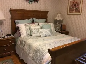 Brookview Manor Inn - Zimmer