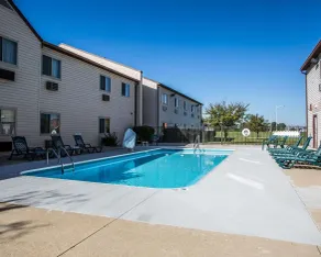 Quality Inn Sidney - Pool
