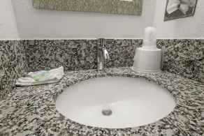 Grace Light Inn - Baño