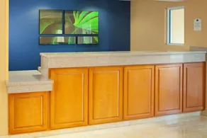 Country Inn & Suites by Radisson, Fayetteville I-95, NC - Reception