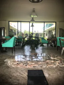 CÁLIDO COSMOS HOTEL - Réception