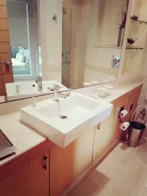 The Palms Town & Country Club - Resort - Bathroom