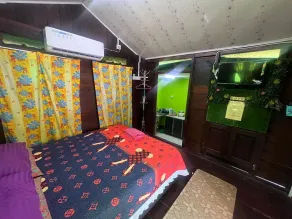 Capital O 91206 Homestay Pelangi Ban Pecah. (muslim Only) - Room