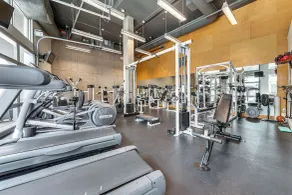 Capital hill studio close to fun with secure free parking - Interior