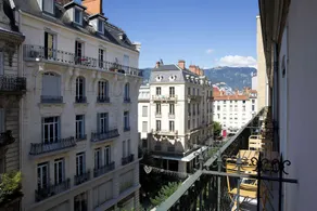 Le Grand Hôtel Grenoble - Vue de la chambre