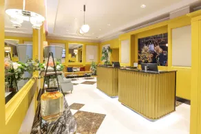 Leonardo Boutique Hotel Rome Monti - Rezeption