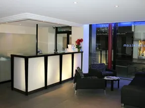 New Hotel Saint Lazare - Resepsjon