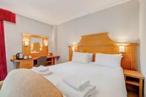 Liverpool Aigburth Hotel By Belvilla - Room