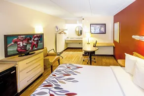 Red Roof Inn Charleston West - Hurricane, WV - Zimmer