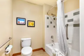 Comfort Inn & Suites Lancaster Antelope Valley - Zimmer