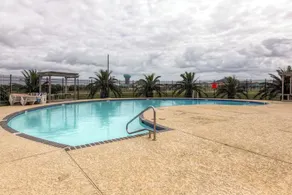 < 1 Mi to Beach! Waterfront Galveston Bay Retreat - Interiør