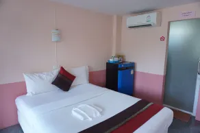 B and B Hotel - Chambre