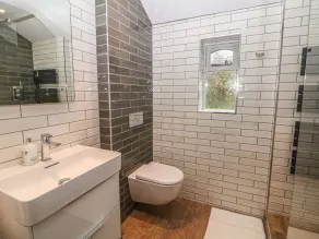 Hockerley Cottage - Badeværelse