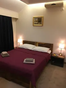Noce Rooms Zagreb - Zimmer