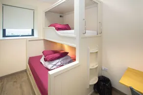 Canolfan Y Fron - Room