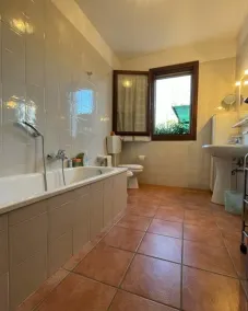 Incantevole villa con piscina ad Albarella - Bagno