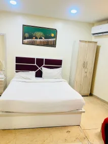 Hotel VYS INN - Room