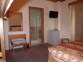 Mountain Rose Hotel & Restaurant - Chambre