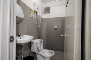 Yuj Inn Pasay - Salle de bain