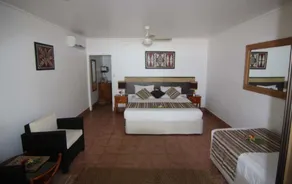 Tongan Beach Resort - Room
