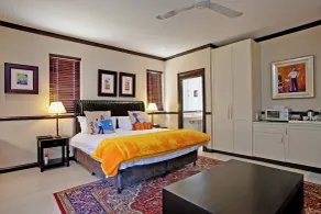 No 66 Sandton Lodge - Room