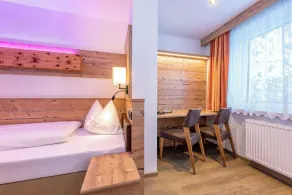 Hotel Garni Siegmundshof - inclusive Joker Card im Sommer - Room