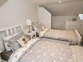 Ivy Bank - Room