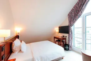AdvaStay by KING's - Vue de la chambre