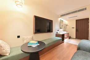 P.Loft Youth Hostel - Room