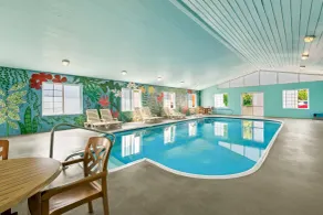 Quality Inn & Suites Big Stone Gap - Pool