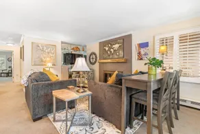Condo with Free WiFi & Uncovered Parking Close to Riva Bahn and Gold Peak - Udendørsområde