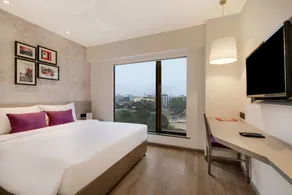 7 Apple Hotel Mahape - Room