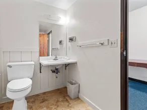 Luxury Inn - Badeværelse