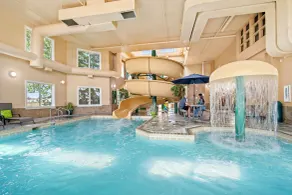 Wingate by Wyndham - Edmonton West - Piscine