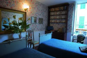 Guest House Arco Dei Tolomei - Room