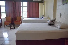 Grand Melanesian Hotel - Chambre