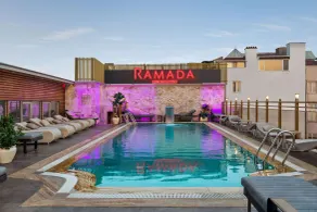 Ramada By Wyndham Istanbul Pera - Pool