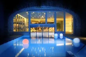 Les Plaisirs d'Antan - Pool