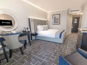 Southern Sun The Cullinan - Room