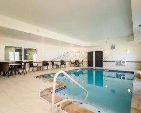 Sleep Inn & Suites Fort Scott - Pool